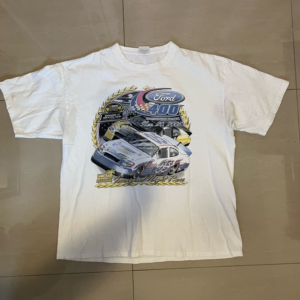 Vintage 2005 NASCAR Speedway Ford 400 Miami Homestead T-shirt size XL